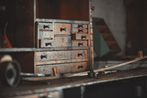 Read more about the article 5 Qualities to Look for In the Best Furniture Removal Company