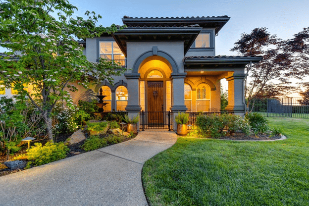 Read more about the article 6 Benefits Of Yard Cleanup