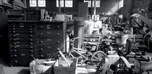 Read more about the article Benefits of Working with a Professional Junk Removal Company
