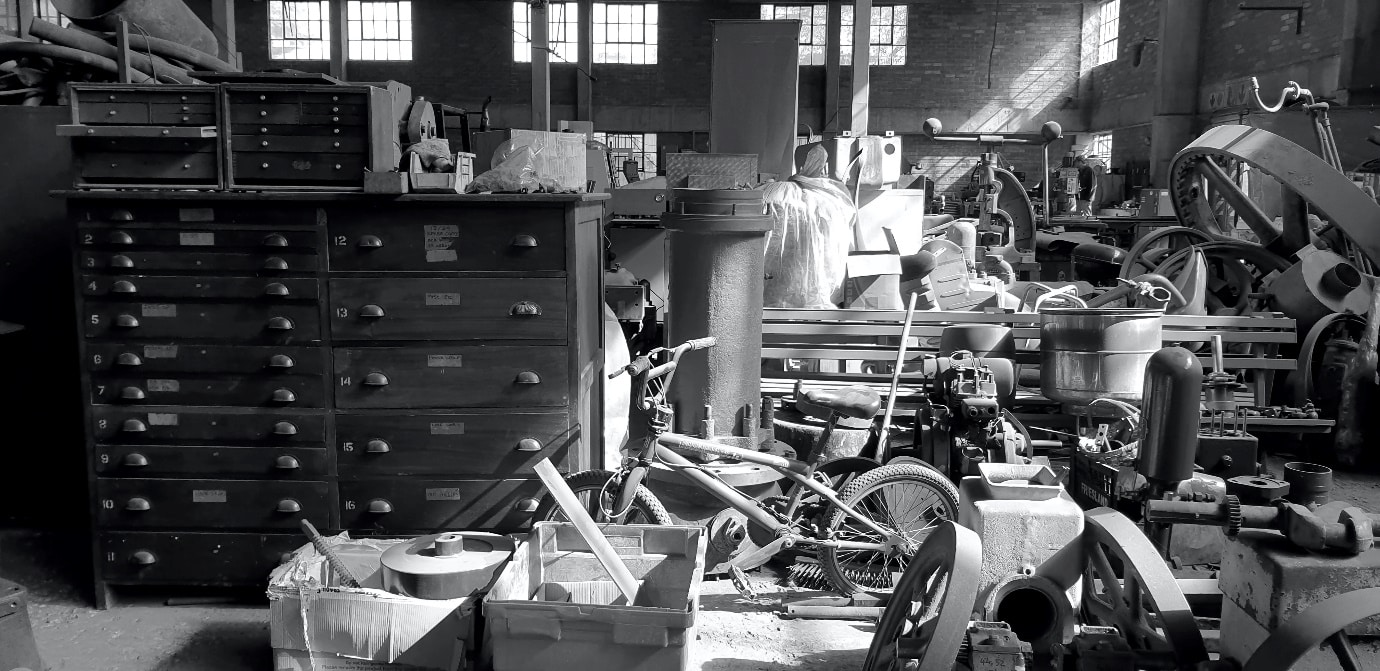 You are currently viewing Why You Should Hire a Junk Removal Company